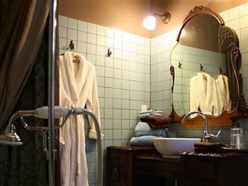 Plum Grove Inn Iowa City Ngoại thất bức ảnh